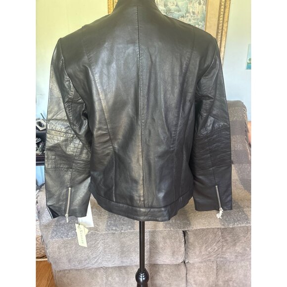 EXCELLED Womens Black Leather Moto Jacket Zippered Pockets & Sleeve Sz M NWT - Picture 5 of 15